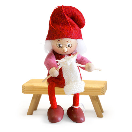 Granny Knitting Gnome