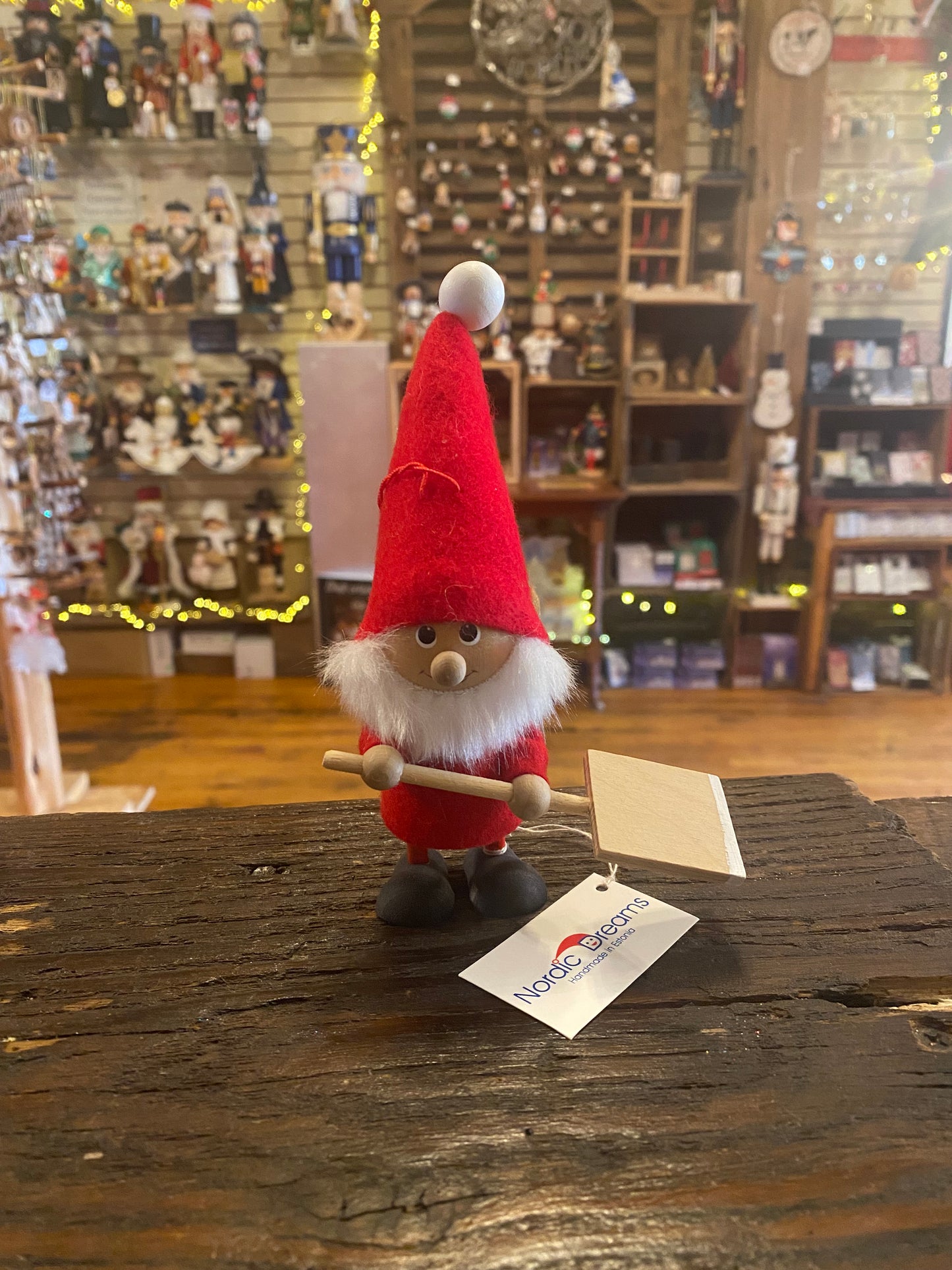 Elf W/ Snow Shovel Gnome