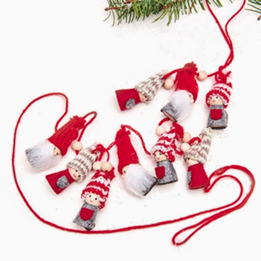 Red & Grey Pixie Garland w/9 Figures