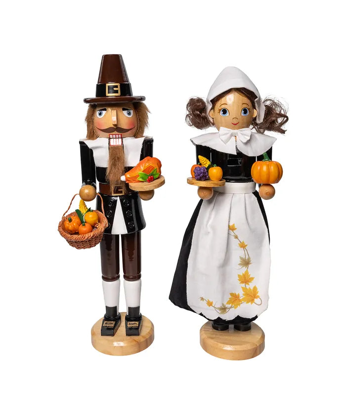 15" Man & Woman Pilgrim Nutcrackers
