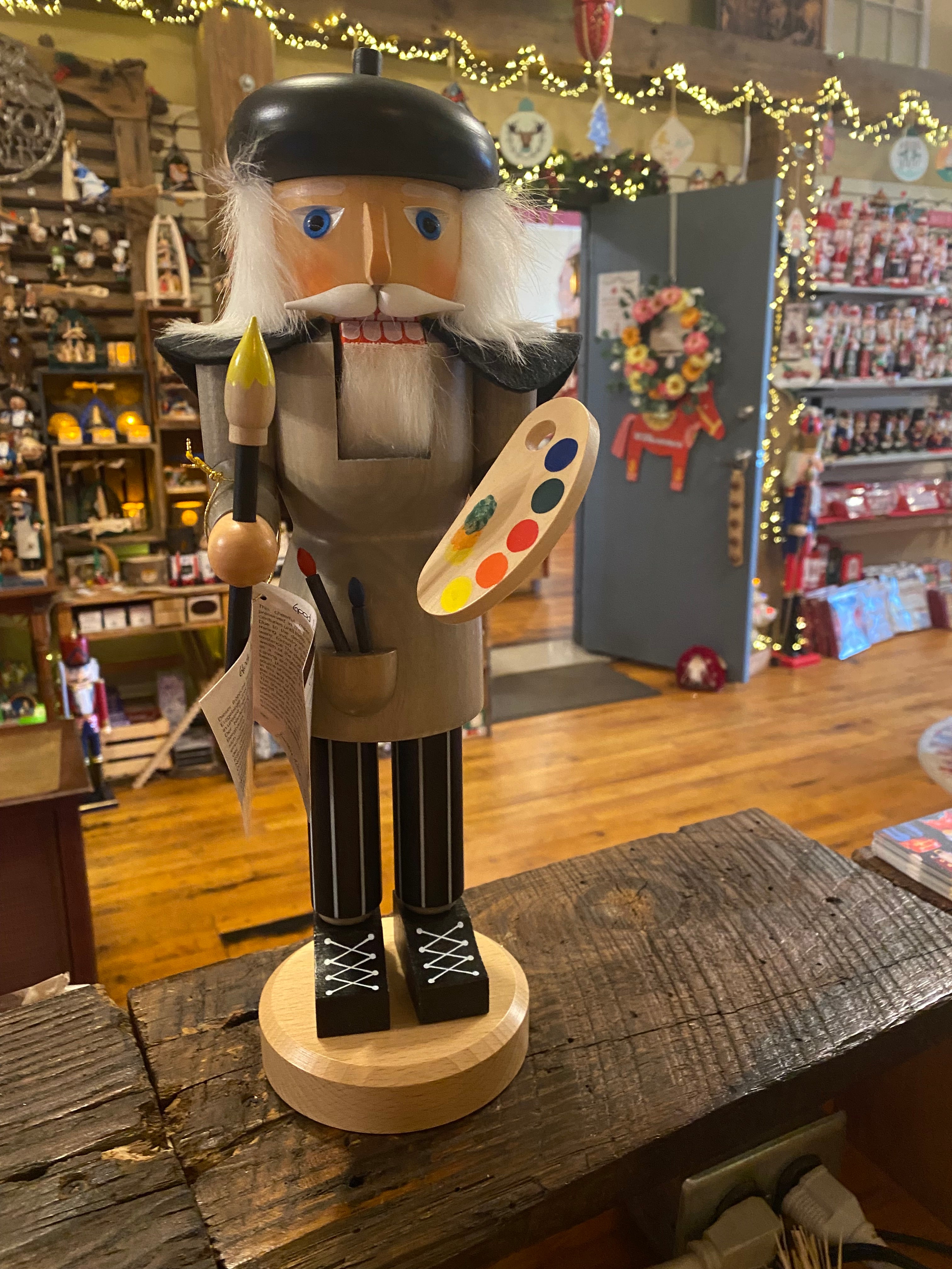 15" Artist Nutcracker - German
