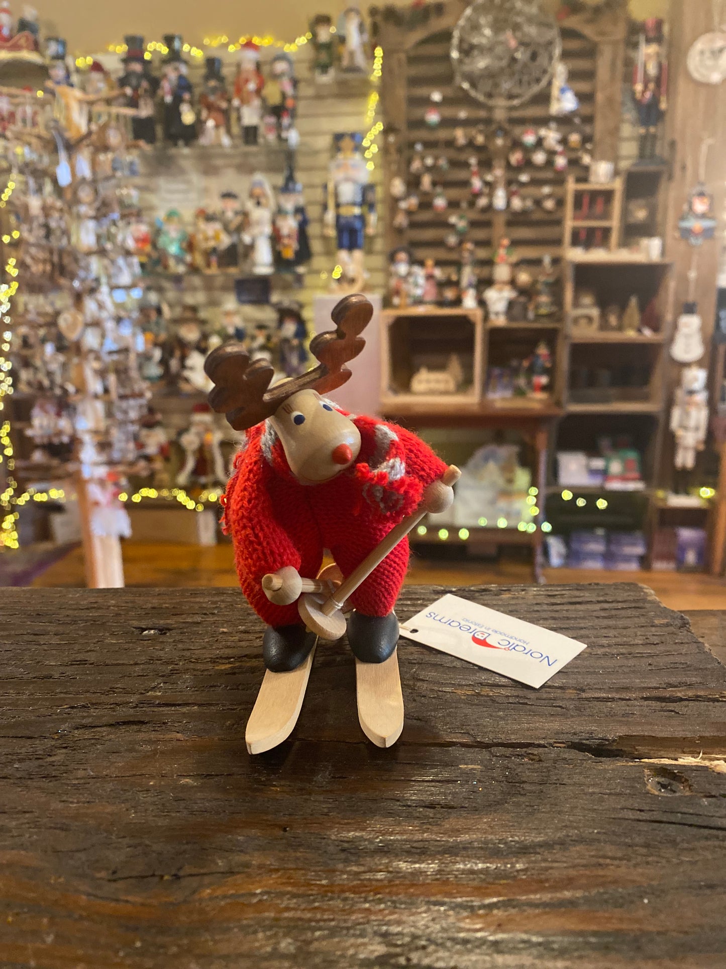 Deer figure On Skis
