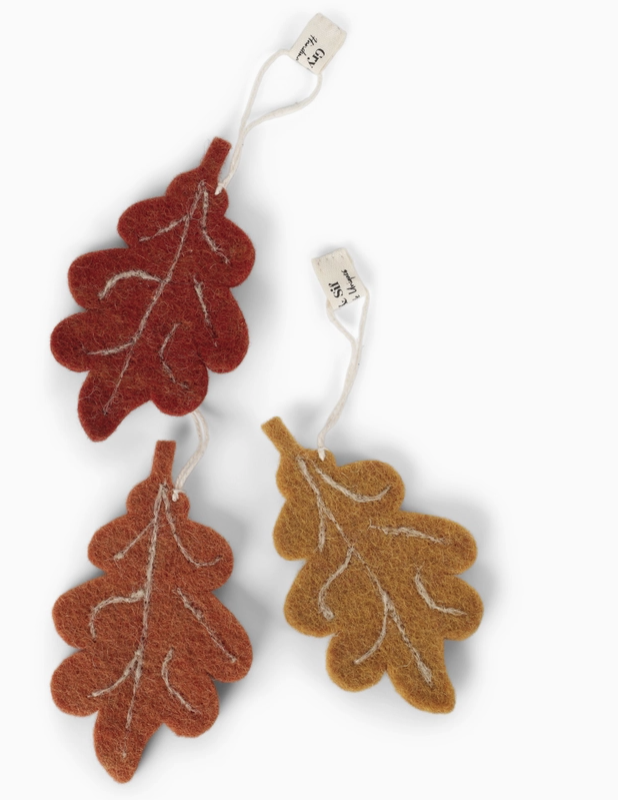 oak leaves bundle