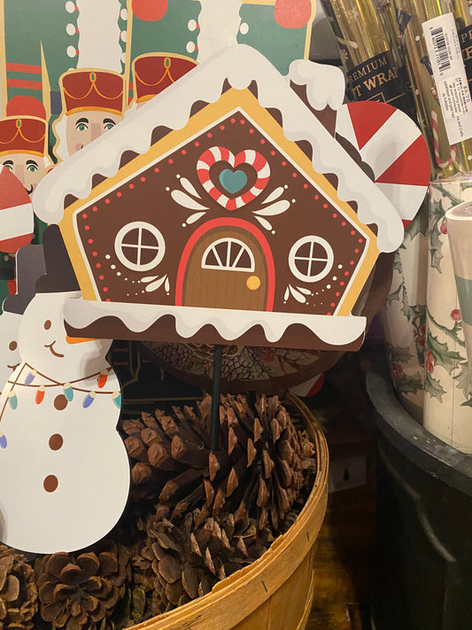 Gingerbread House Outdoor Metal Art Yard Stake