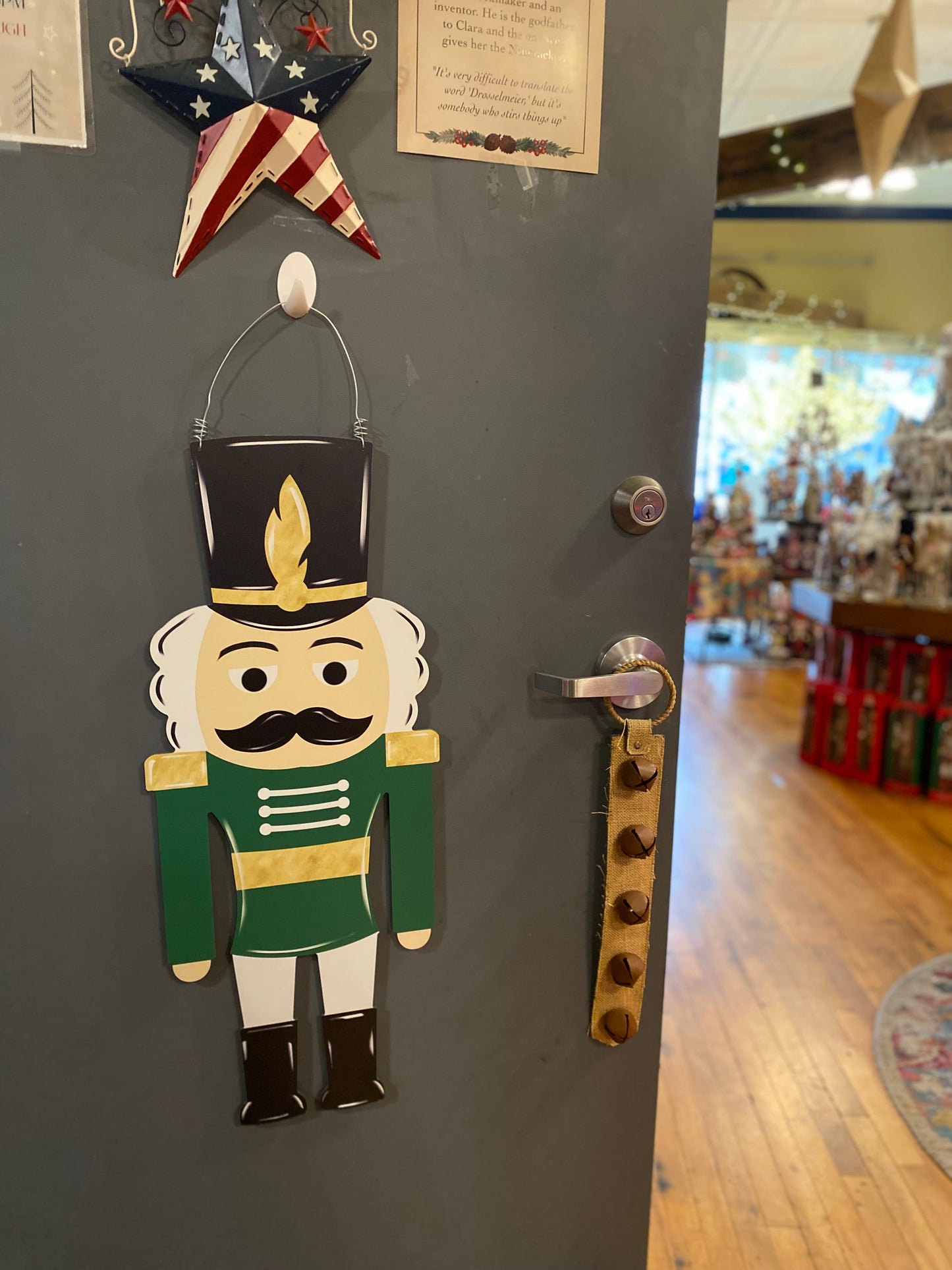 Nutcracker Outdoor Metal Art Doorhanger - 3 assorted